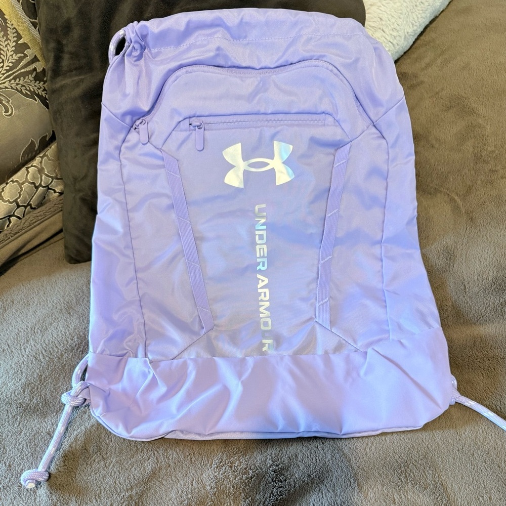 NWOT UA sack pack light purple. Took off tags but never used.